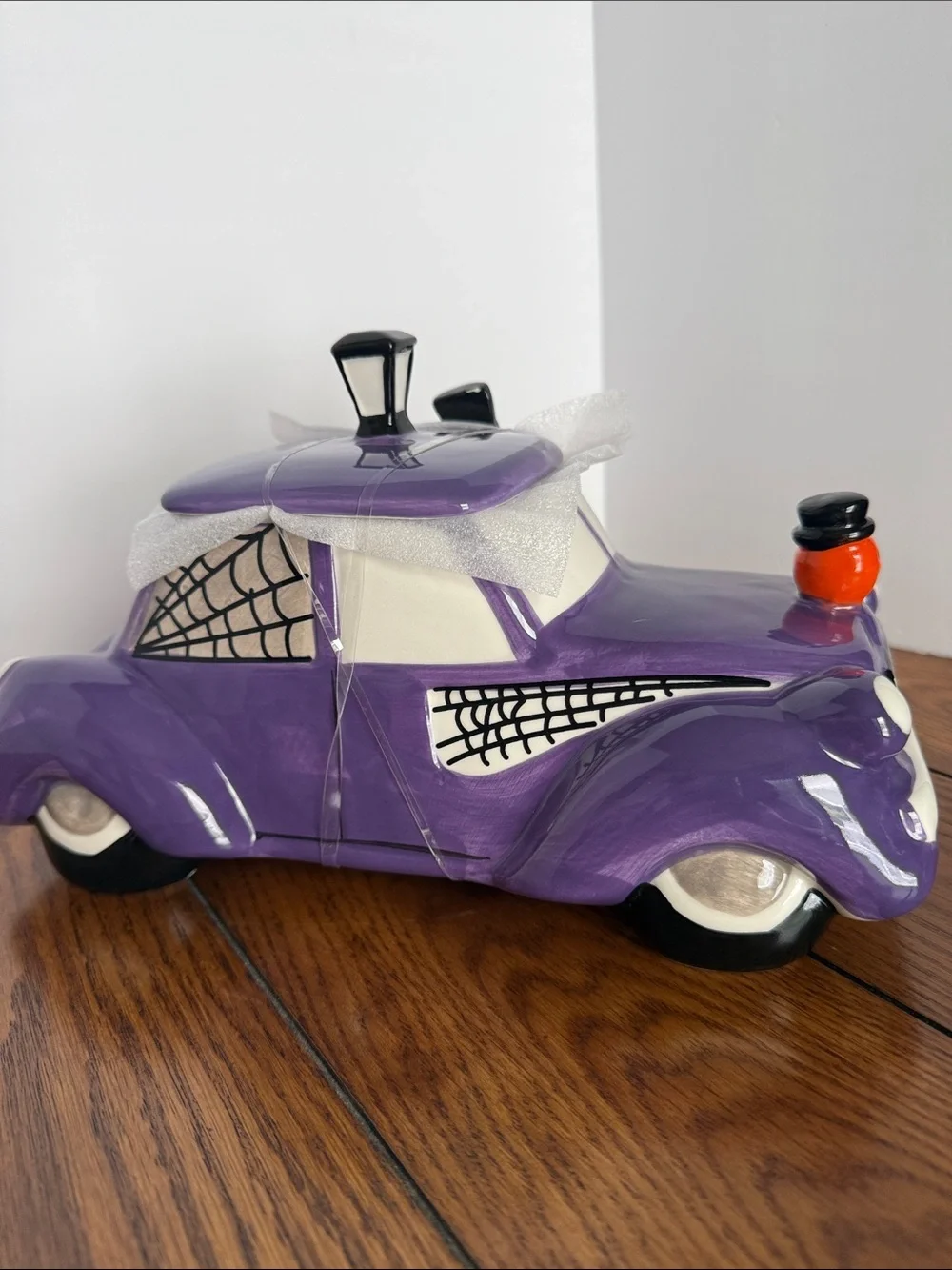 Jack o Lantern Lane purple ceramic